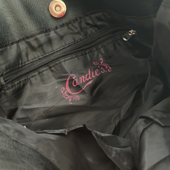 Candie‘s Sequin Sparkling Striped Faux Leather Tote Bag - Picture 7 of 11